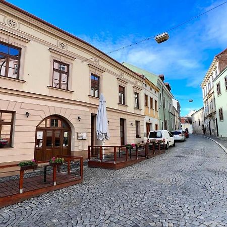 Penzion U Radnice, Byt 3 Znojmo Luaran gambar