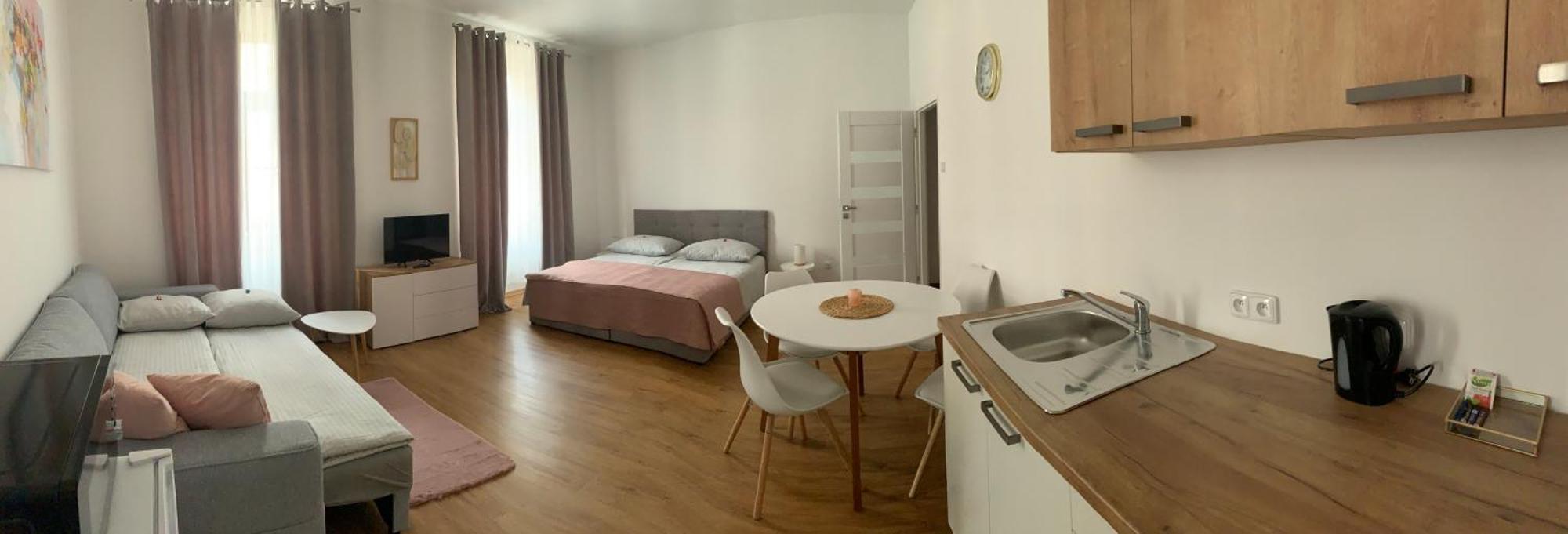 Penzion U Radnice, Byt 3 Znojmo Luaran gambar